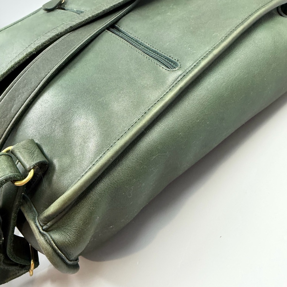 Coach 9943 Vintage Flap Backpack Bottle Green Leather - Picture 6 of 13